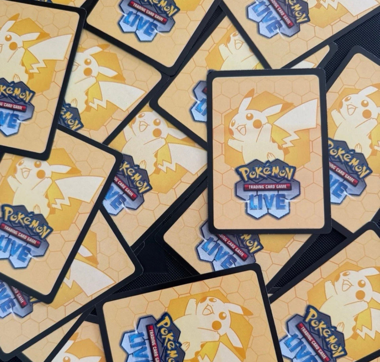 Pokémon LIVE TCG - 100x CODE cards